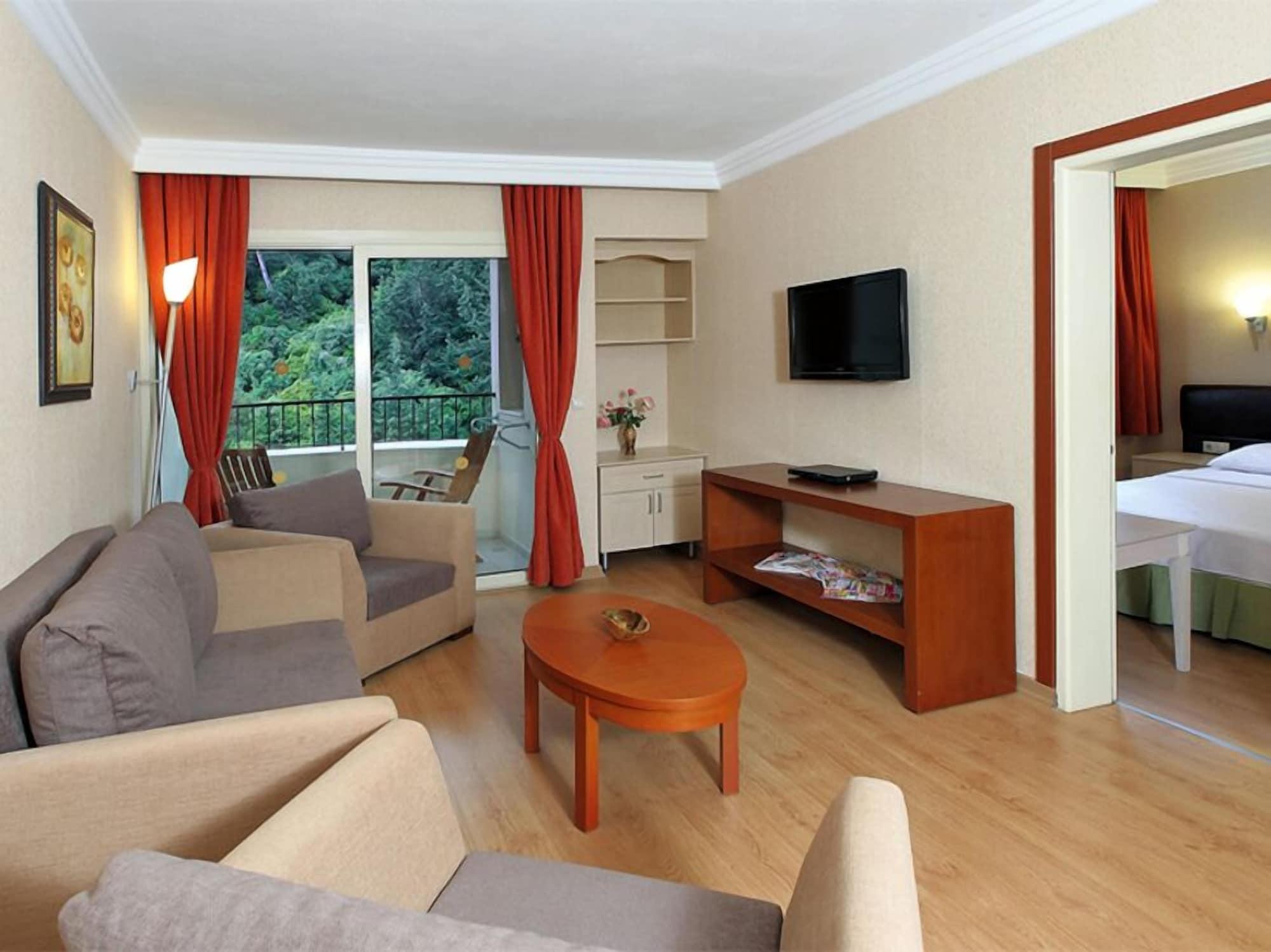 Julian Forest Suites Marmaris Eksteriør billede